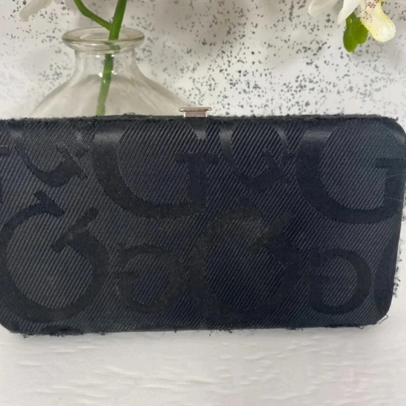 Guess Black Logo Cloth Flat Style Wallet - Picture 3 of 8